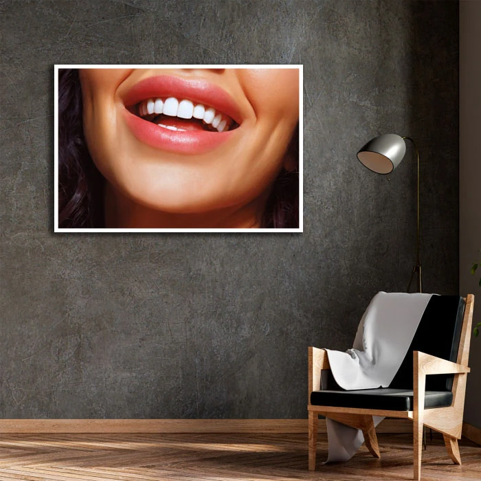 تابلو نوری بکلیت طرح لبخند و دندان مدل W-D2196 فریم سفید