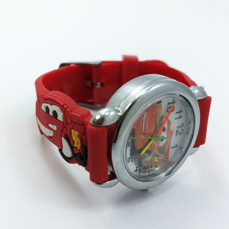 ساعت مچی عقربه ای پسرانه مدل ماشین ها ساعت مچی عقربه ای پسرانه مدل ماشین ها