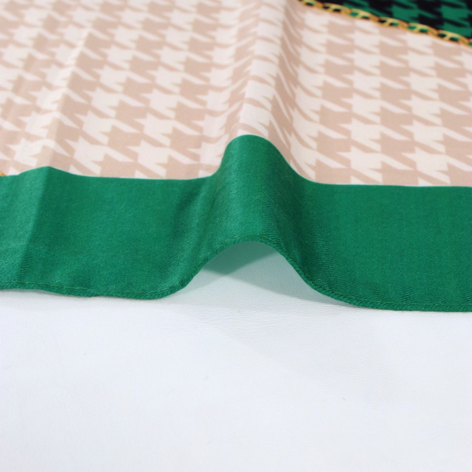 شال زنانه مدل موهر طرح پیچازی کد 2762 - - 21