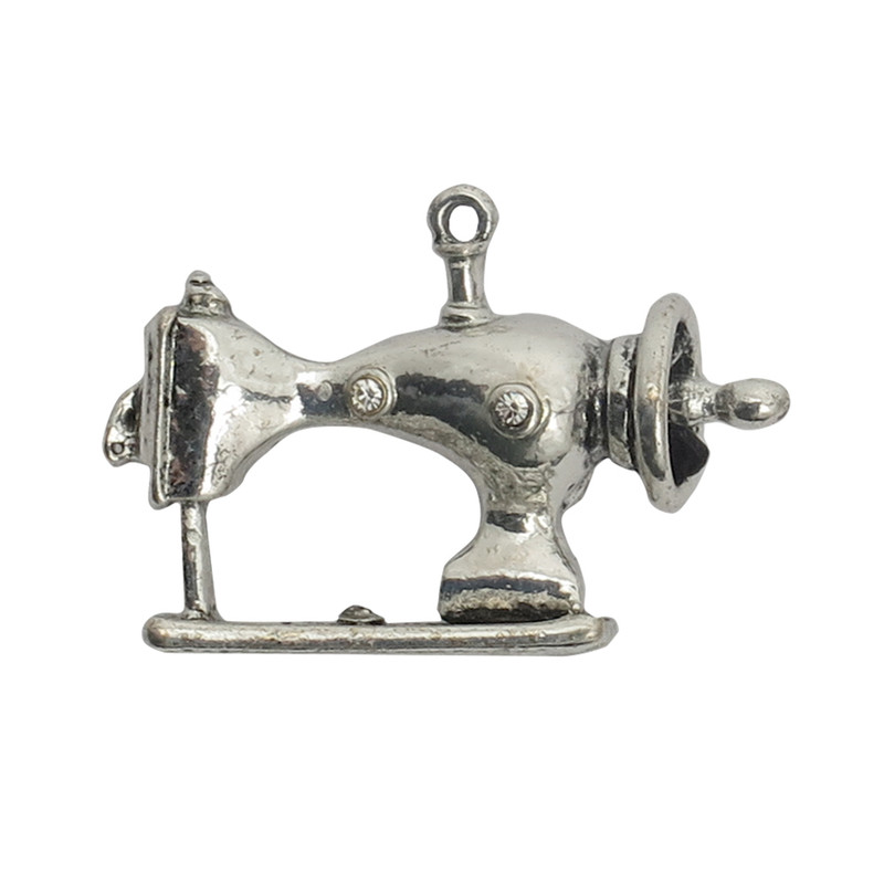 گل سینه زنانه مدل چرخ خیاطی کد brfp-609