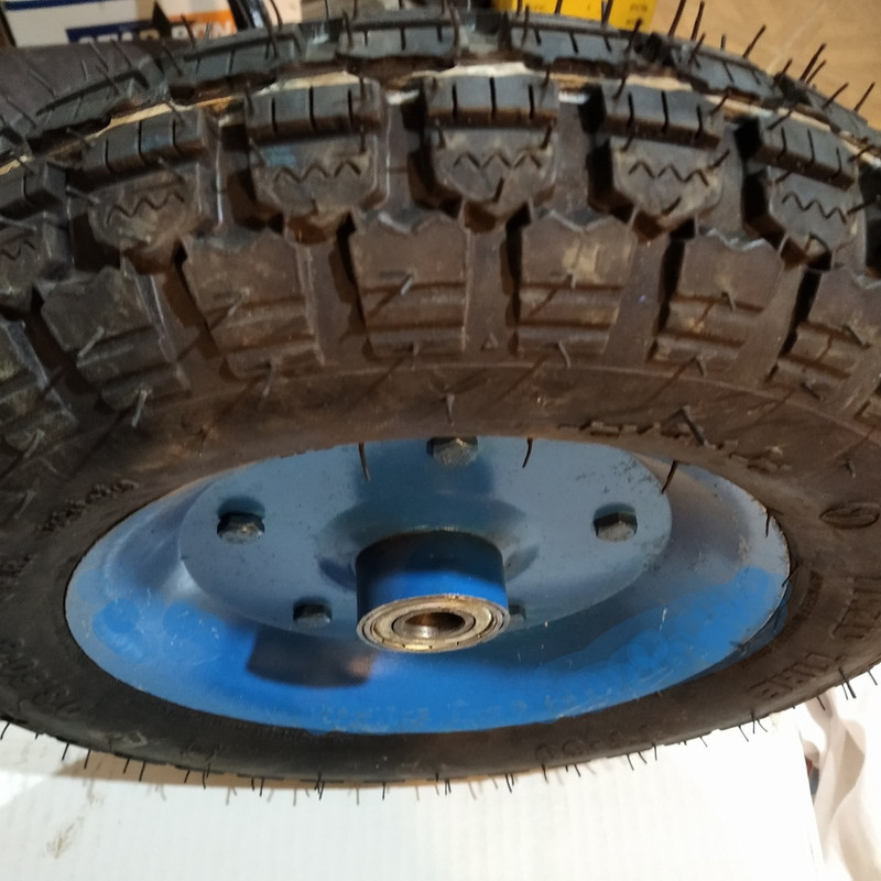 رینگ و لاستیک فرغون یزد تایر مدل GS-200