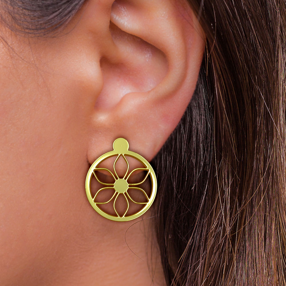 گوشواره طلا 18 عیار زنانه مدوپد مدل گل کد GA1-11005