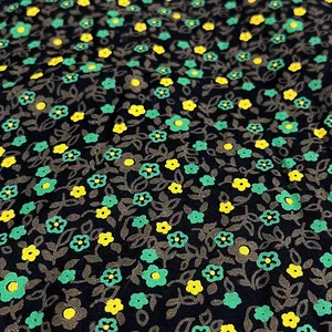 پارچه لباس عرض 1.5 متر مدل کاتانا رنگ سبز