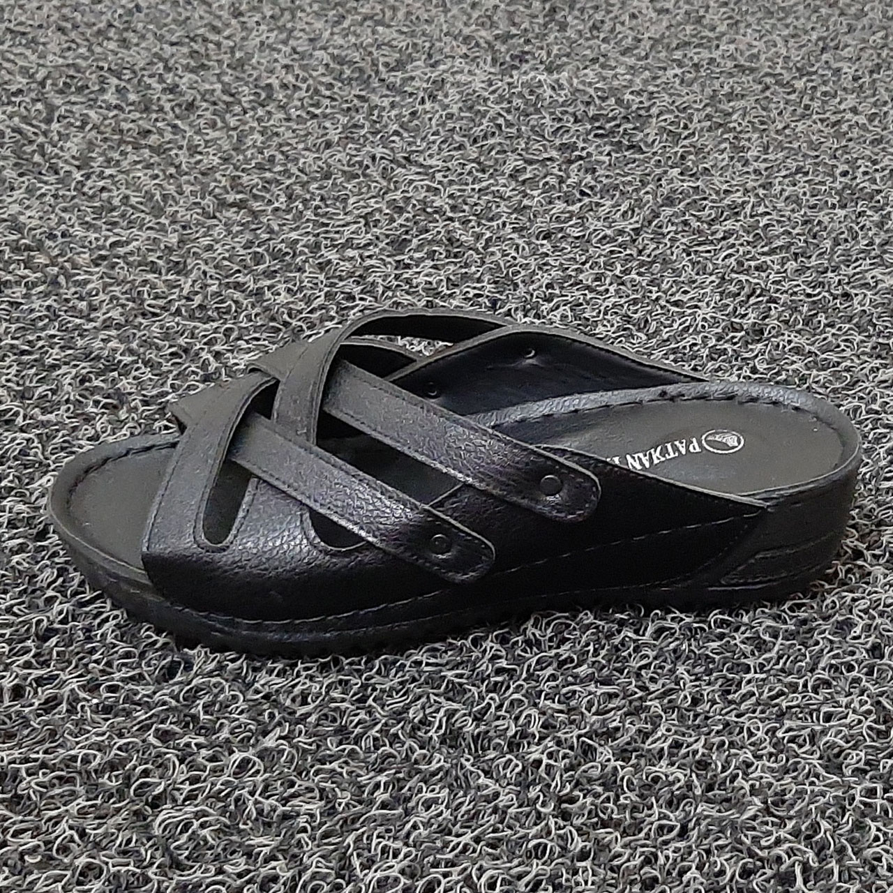 دمپایی زنانه پاتکان مدل NIC1978M123