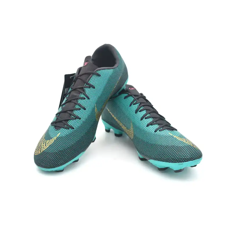 کفش فوتبال مردانه کد 2714