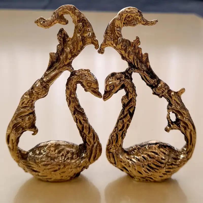 دکوری برنزی مدل قوی قلبی مجموعه 2 عددی