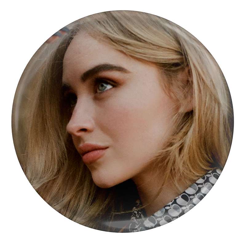 مگنت طرح سابرینا کارپنتر مدل S11704 مگنت طرح سابرینا کارپنتر مدل S11704