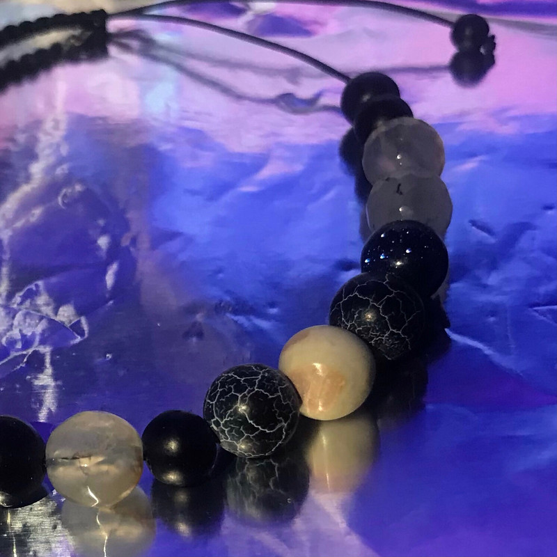 دستبند مدل ۰۰۱