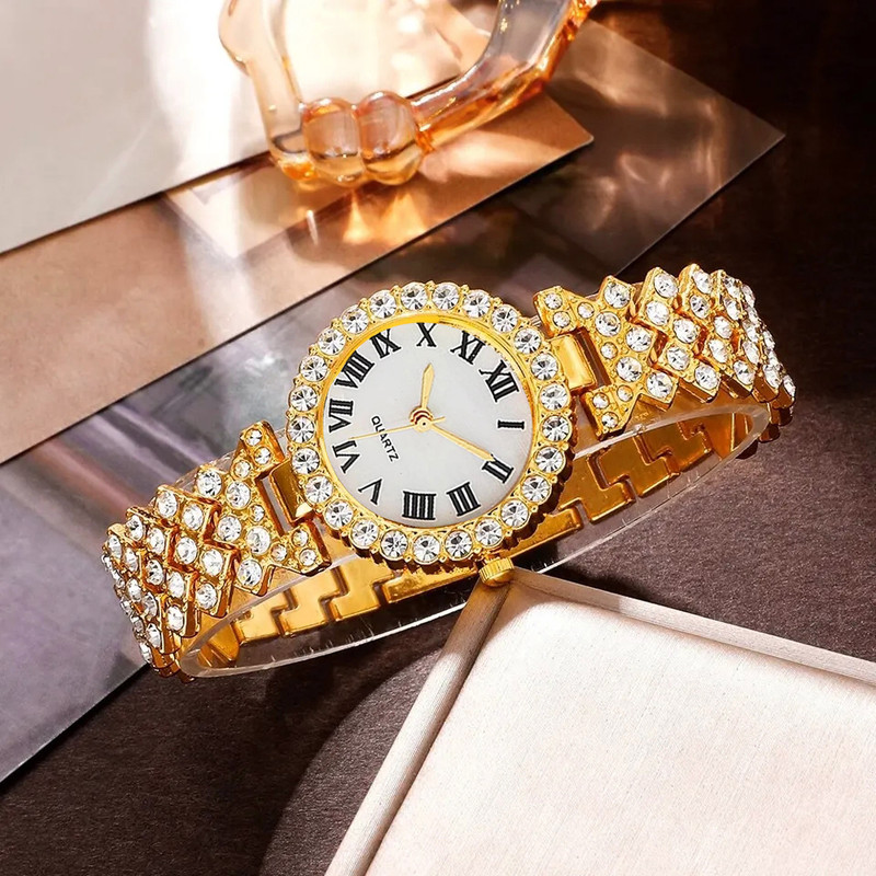 ساعت مچی عقربه ای زنانه مدل لاکچری فول نگین کد FZ1