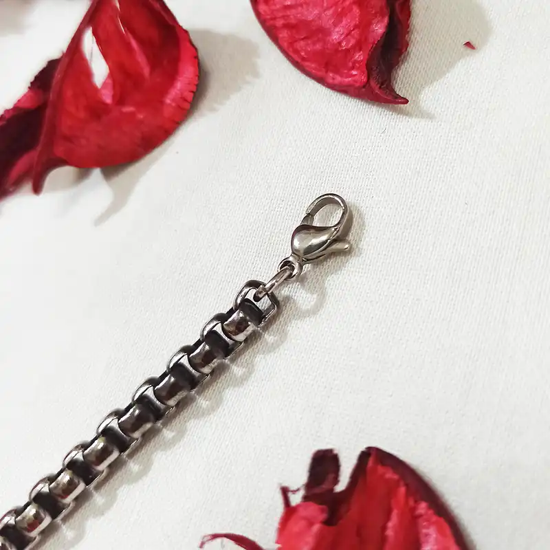 دستبند سلین کالا مدل سیاه قلم کد ce-As10