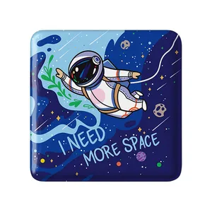 مگنت خندالو مدل فضایی کد 25170