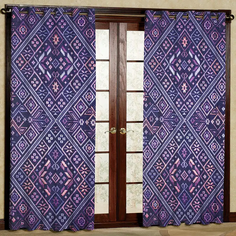 پرده مدل مخمل پانچی کد 2606 سایز 200x140 سانتی متر