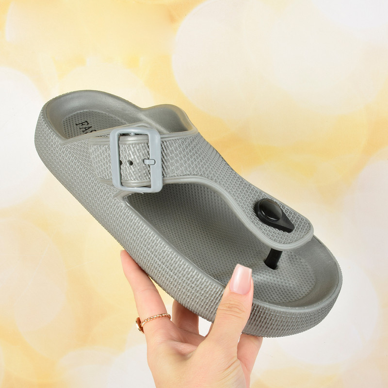 دمپایی لاانگشتی زنانه پاپا مدل دلوان سگکی SLV.2997