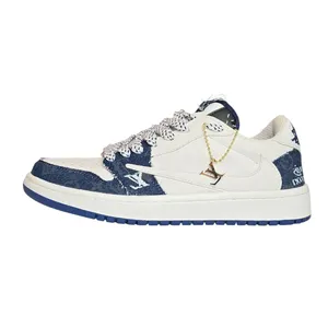 کفش پیاده‌روی مدل پنجه جین