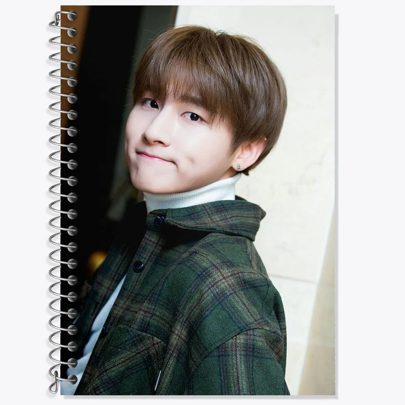 دفتر لغت 50 برگ خندالو مدل آی ام گروه مانستا اکس MONSTA X کد 21116