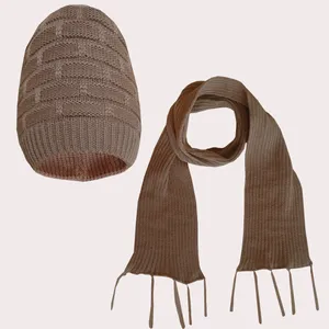 ست کلاه و شال گردن بافتنی بچگانه مدل تبسم  4