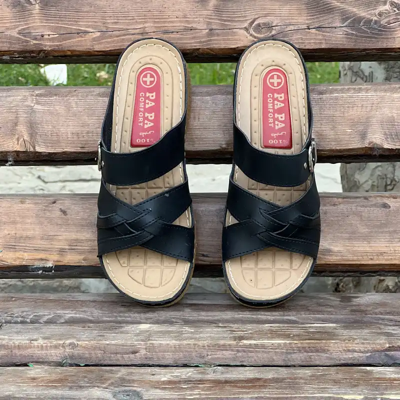 دمپایی زنانه پاپا مدل طبی دوختی کد Bk-700