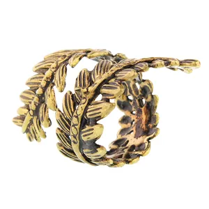 انگشتر زنانه گالری عزیزی طرح برگ مدل 15270