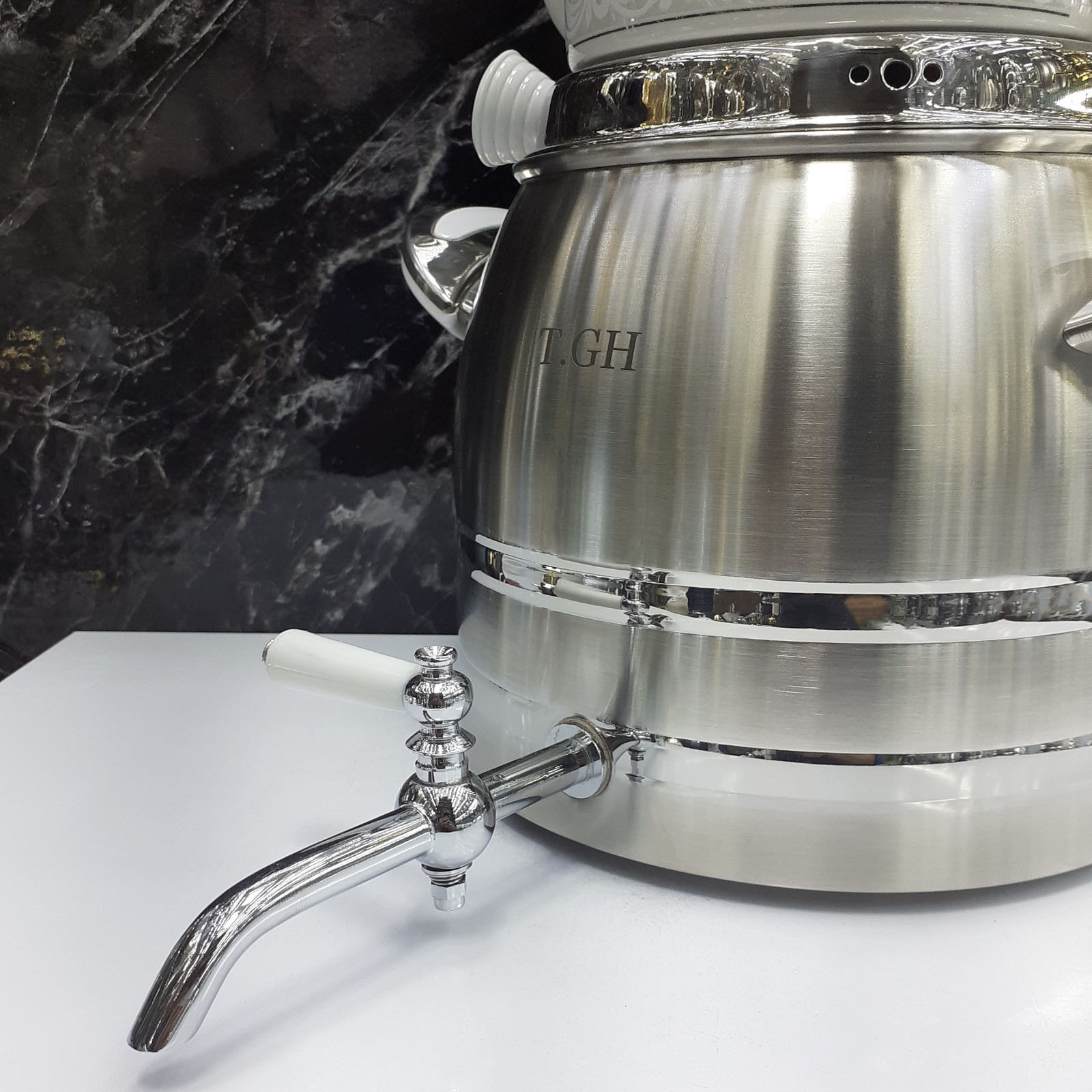 ست کتری و قوری تی جی اچ مدل 7750 گنجایش 6لیتر ست کتری و قوری تی جی اچ مدل 7750 گنجایش 6لیتر
