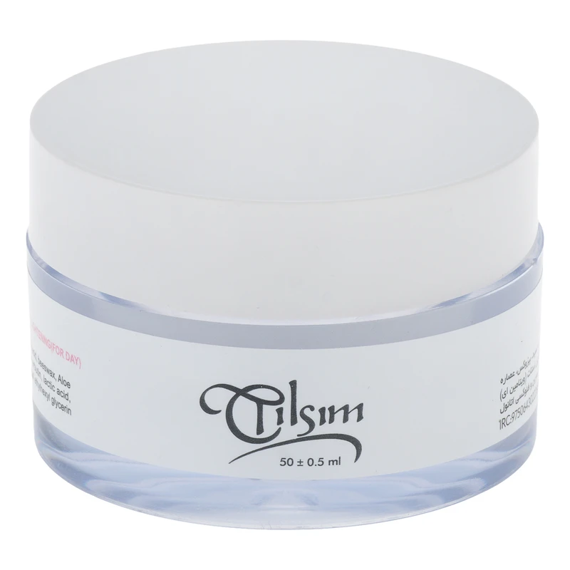 کرم ضد لک روز صورت تیلسیم مدل Alpha-Arbutin مناسب برای انواع پوست حجم 50 میلی‌لیتر