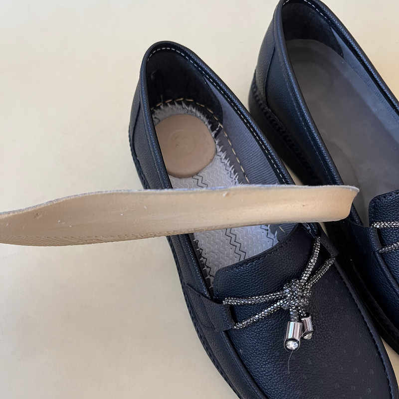 کفش طبی زنانه مدل شاینا