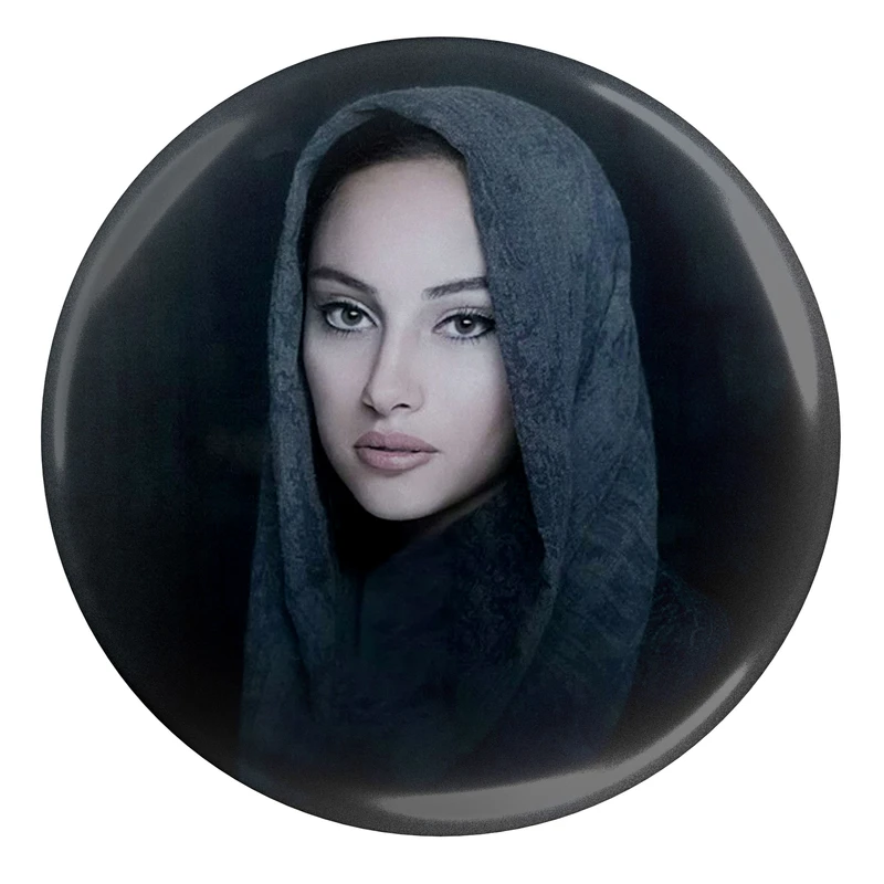 مگنت طرح بازیگر ترلان پروانه مدل S8458