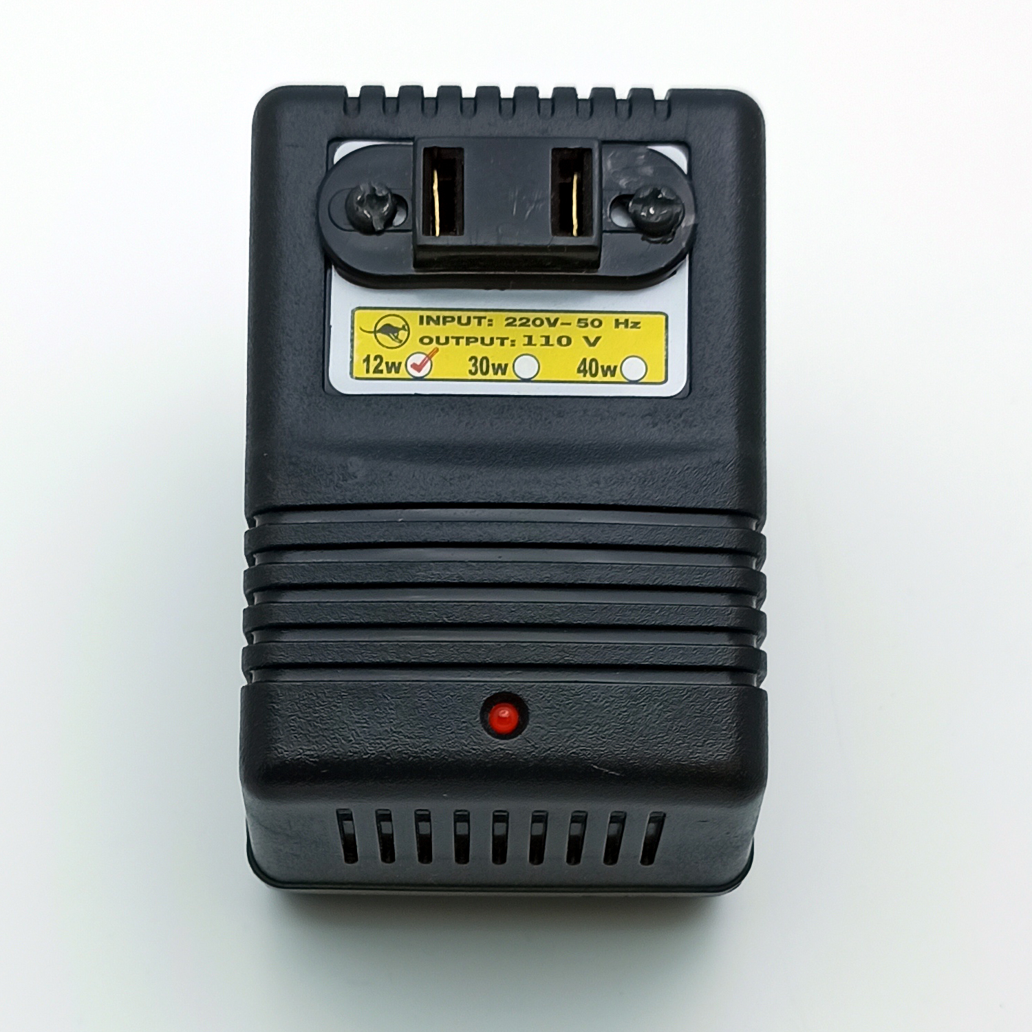 ترانس تبدیل ۲۲۰ به ۱۱۰ نیوترانس مدل NT-110-12W