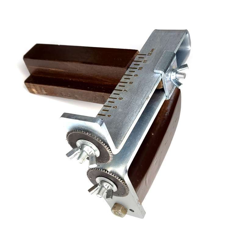 دستگاه برش پنل کناف مدل 12 سانتیمتری دستگاه برش پنل کناف مدل 12 سانتیمتری