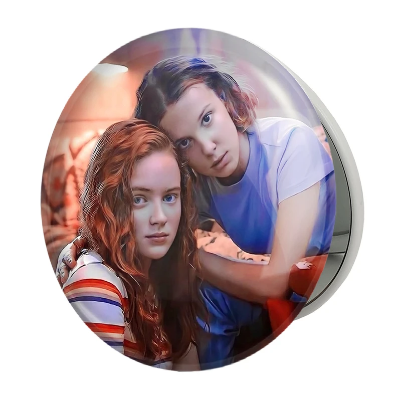 آینه جیبی خندالو طرح الون و مکس سریال استرنجر تینگز Stranger Things مدل تاشو کد 19311 