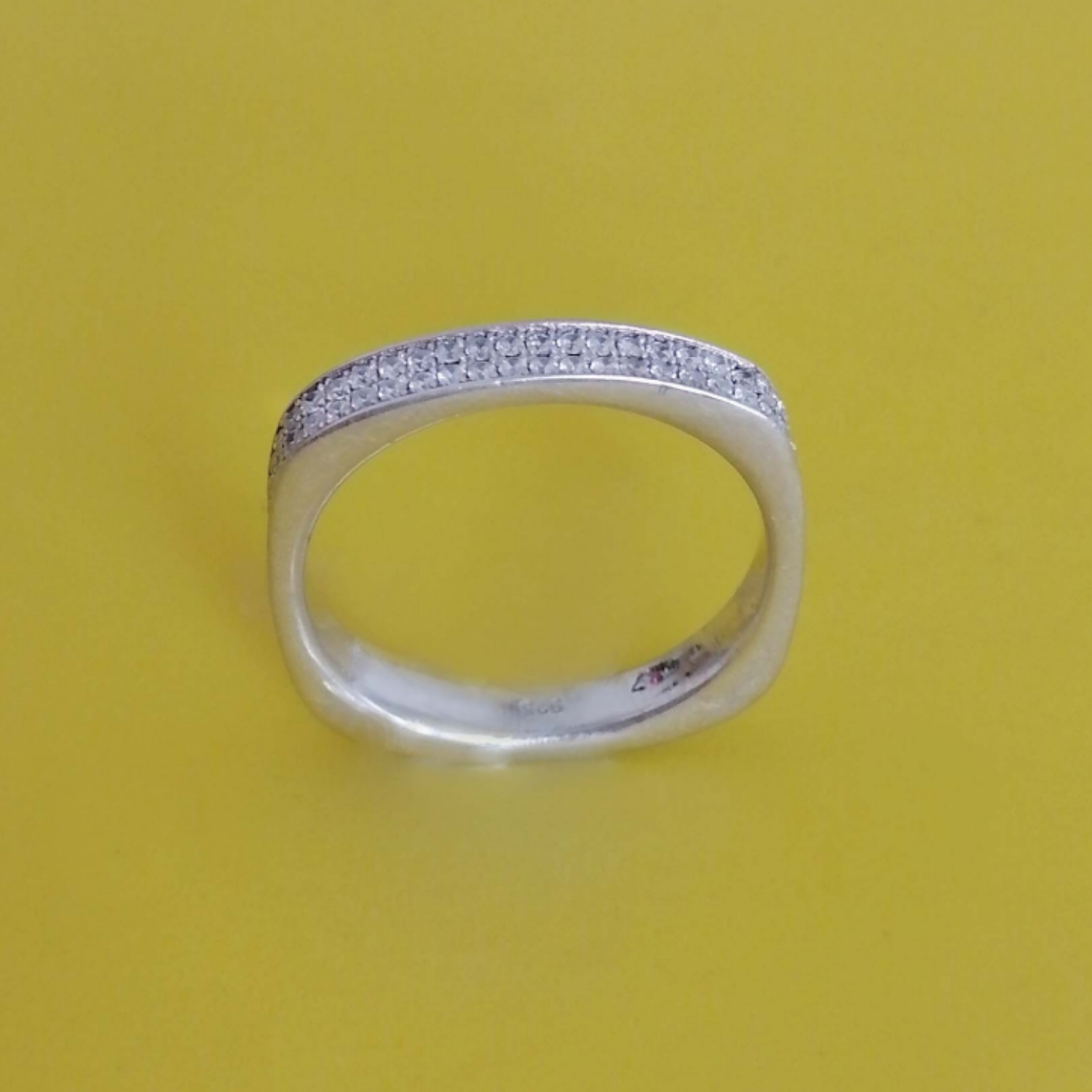 انگشتر نقره زنانه مدل Gh15