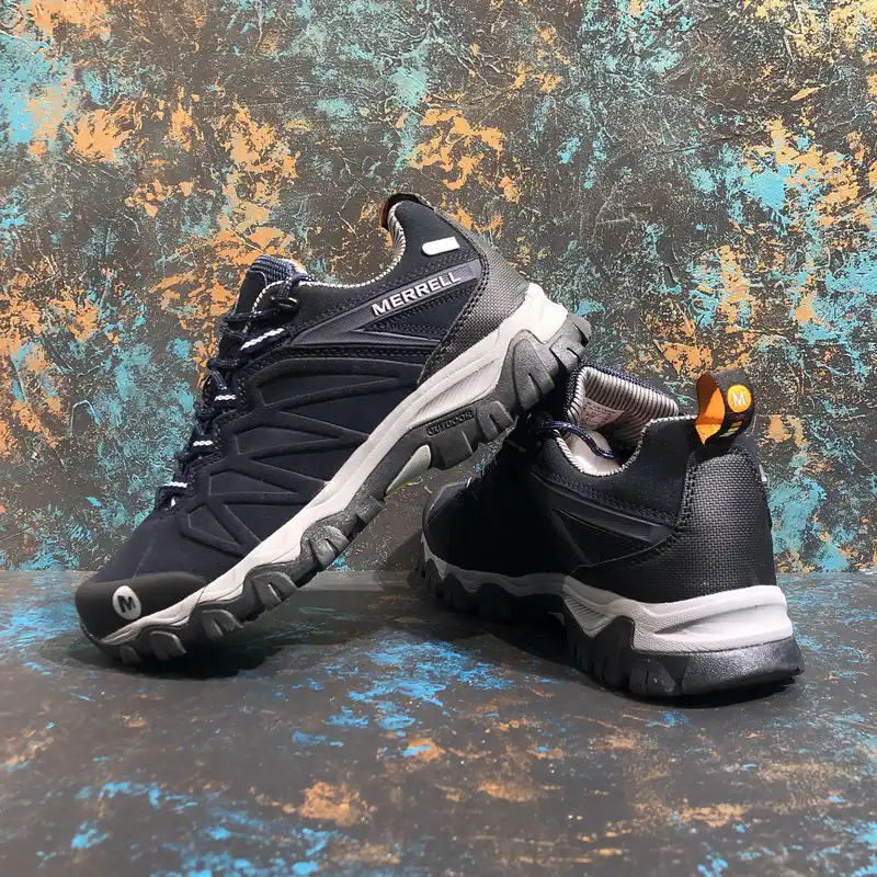 کفش طبیعت گردی مردانه مرل مدل SELECT DRY NAV-130001014