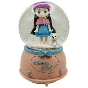 گوی موزیکال مدل پمپی Sweet girl طرح دختر دوست داشتنی و خرس کوچولو کد PC4054