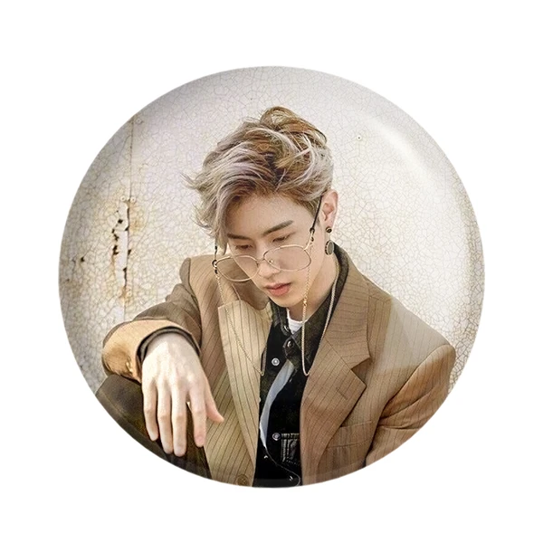 مگنت خندالو طرح مارک گروه گات سون GOT7 کد 11666