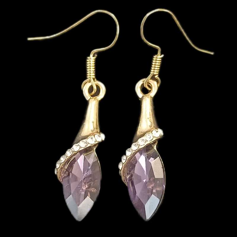 گوشواره زنانه مدل فانتزی گوشواره زنانه مدل فانتزی