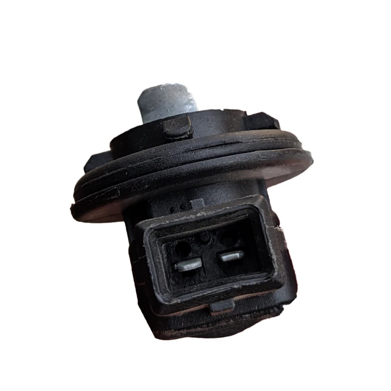 سوکت جالامپی چراغ مه شکن عقب خودرو آراکس یدک مدل AY-2373 مناسب برای پژو 206