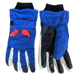 دستکش بچگانه مدل برف بازی کد 187