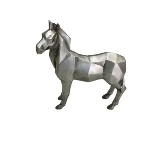 مجسمه مدل اسب گرافیکی
