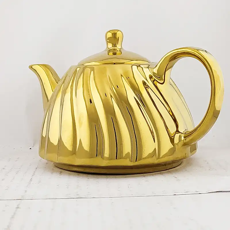 قوری مدل ALTIN