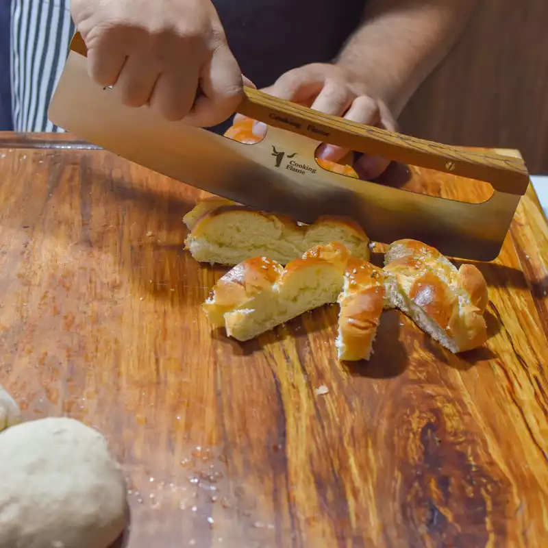 پیتزا بر مدل گهواره ای