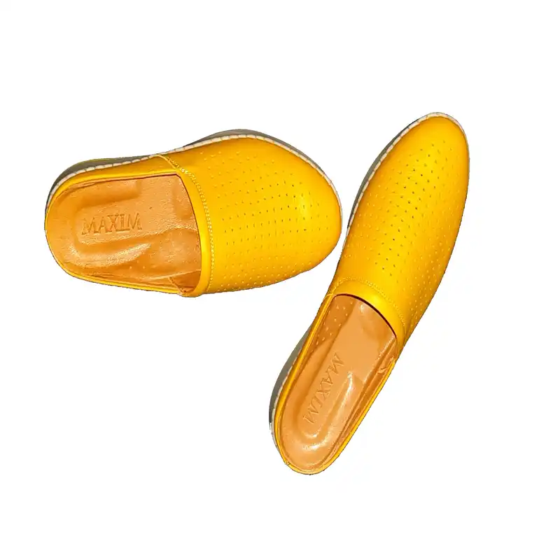 صندل زنانه ماکسیم مدل ساحل رنگ زرد