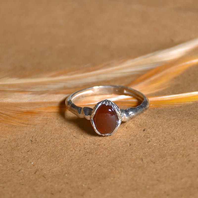 انگشتر نقره زنانه نقره جات لطفی مدل عقیق یمنی کد ANZS07E08