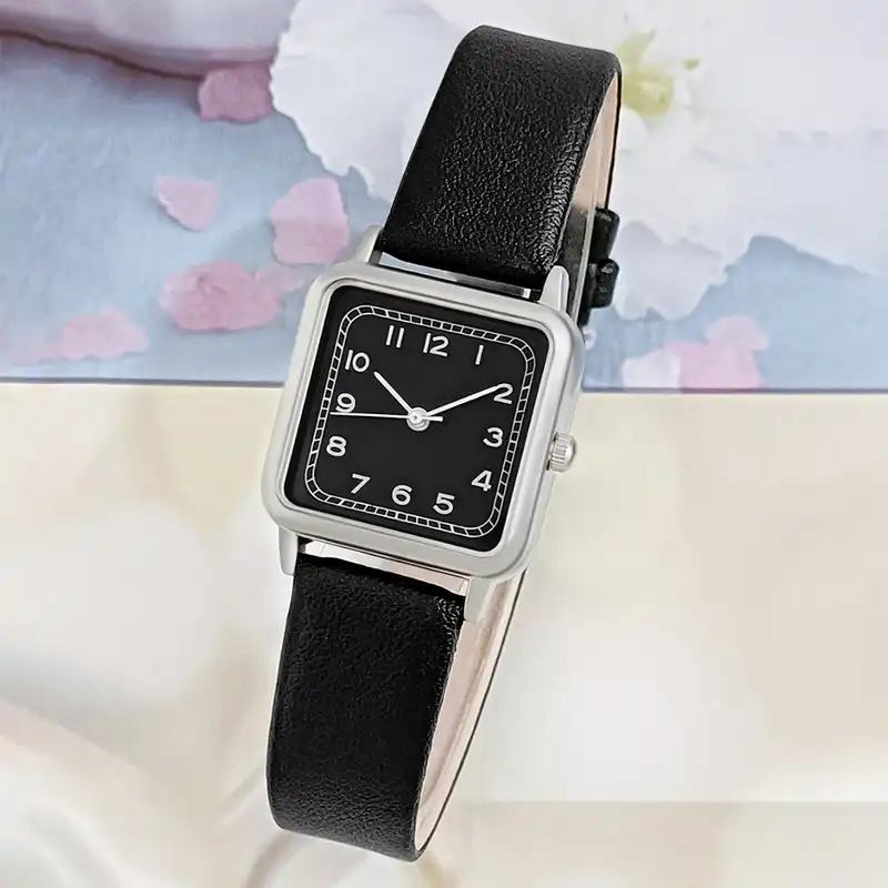 ساعت مچی عقربه ای زنانه مدل کلاسیک بند چرم