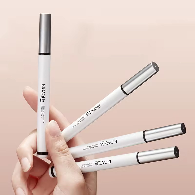 خط چشم بایو آکوا مدل BRILLIANT PLAY