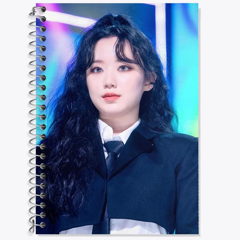 دفتر زبان 50 برگ خندالو مدل دو خط طرح شوهوآ گروه جی آیدل Gidle کد 19549