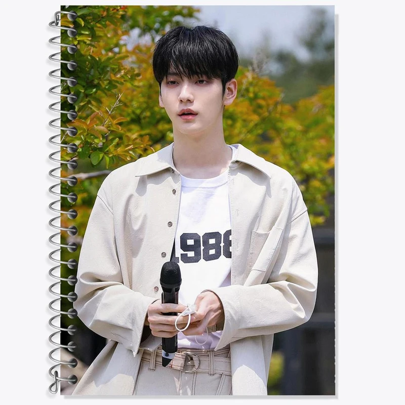 دفتر زبان 50 برگ خندالو مدل دو خط طرح سوبین گروه تی اکس تی TXT کد 20036