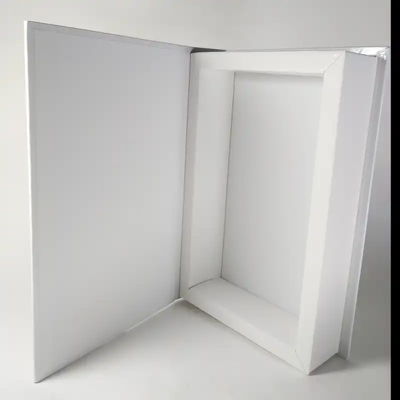 جعبه هدیه مدل کتاب دکوراتیو VOG