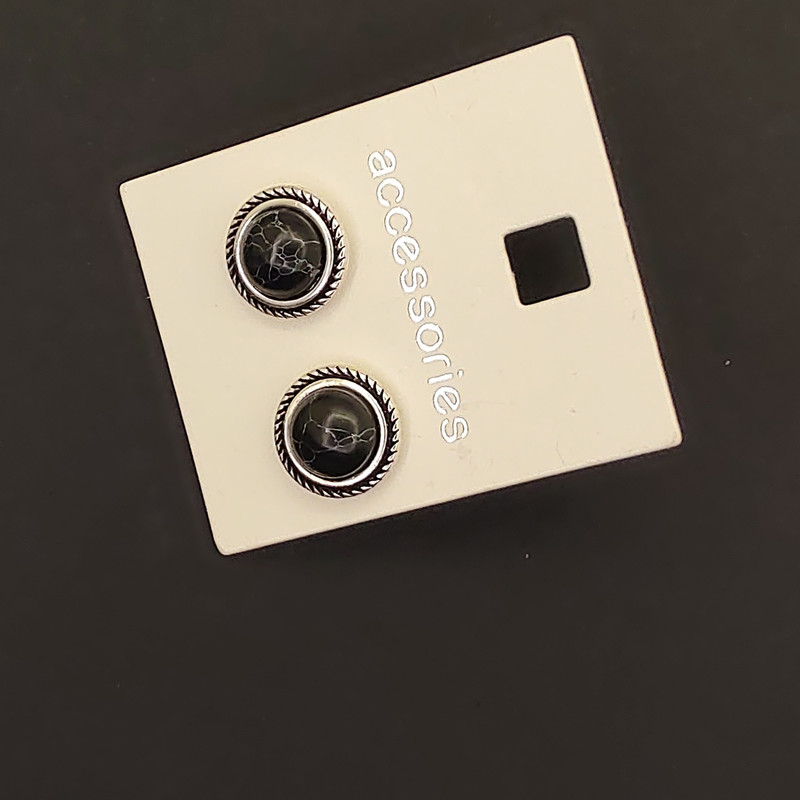 گوشواره زنانه اکسسورایز مدل سنگ دار گوشواره زنانه اکسسورایز مدل سنگ دار