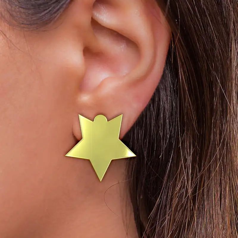 گوشواره طلا 18 عیار زنانه مدوپد مدل ستاره کد GA1-15386