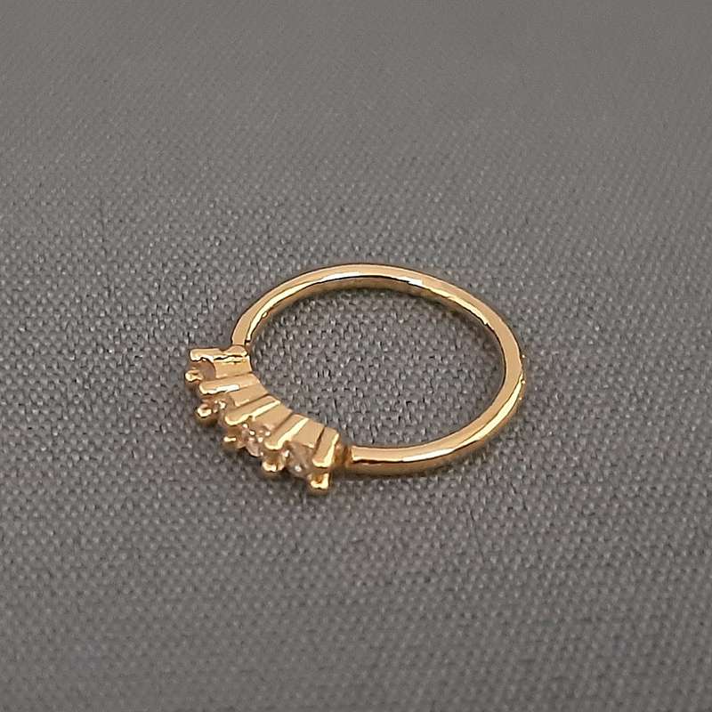 پیرسینگ بینی زنانه مدل نگینی کد zrk-25 پیرسینگ بینی زنانه مدل نگینی کد zrk-25