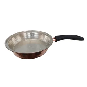 ماهیتابه مدل دسته دار و لبه دار کد YOSLABE